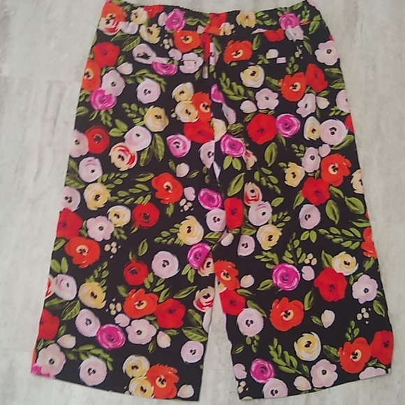 Lane Bryant Wide Leg Cropped Pants - Picture 6 of 7